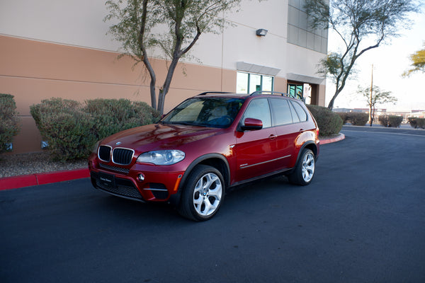 2012 BMW X5 - xDrive35i - 7 Seat - 1 Owner