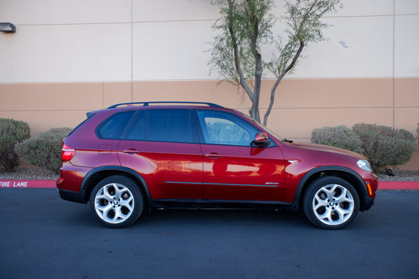 2012 BMW X5 - xDrive35i - 7 Seat - 1 Owner