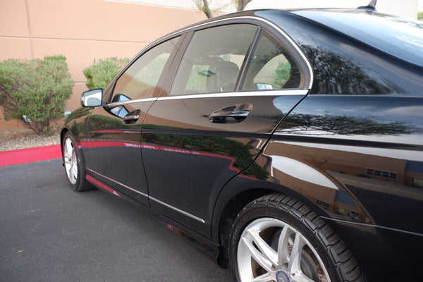 2013 Mercedes-Benz C250 w/ rear view camera