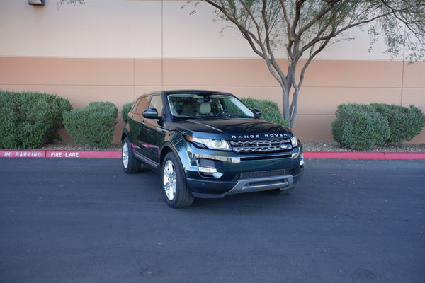 2015 Land Rover - Range Rover Evoque Pure Plus- Green/Tan