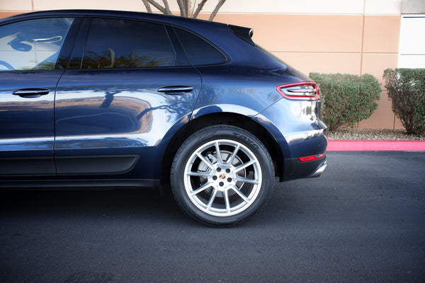 2015 Porsche Macan S - Sport Design options