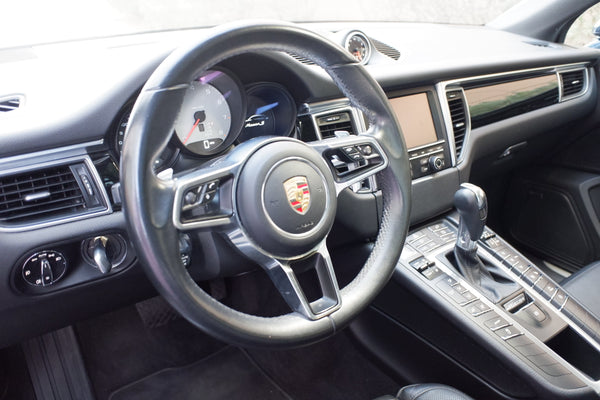 2015 Porsche Macan S - Sport Design options