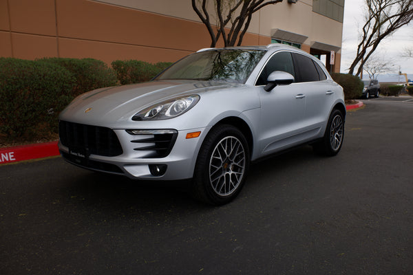 2015 Porsche Macan S - Highly Optioned, Just Serviced