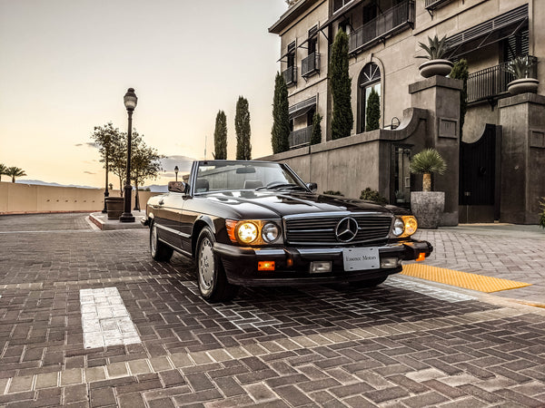 1987 Mercedes-Benz 560SL - Brown on Tan - Original Accessories