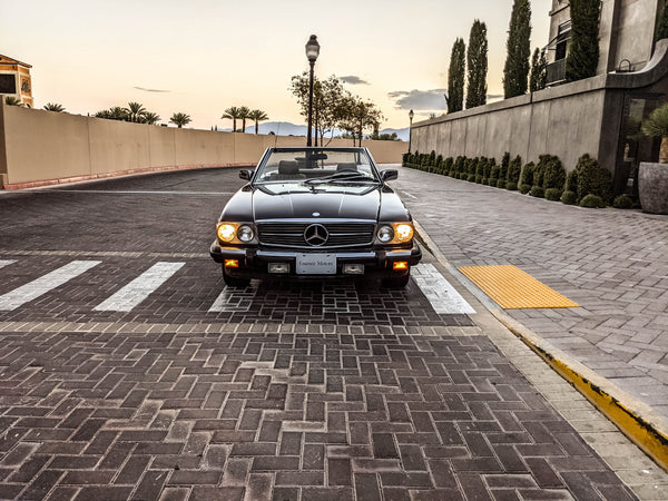 1987 Mercedes-Benz 560SL - Brown on Tan - Original Accessories