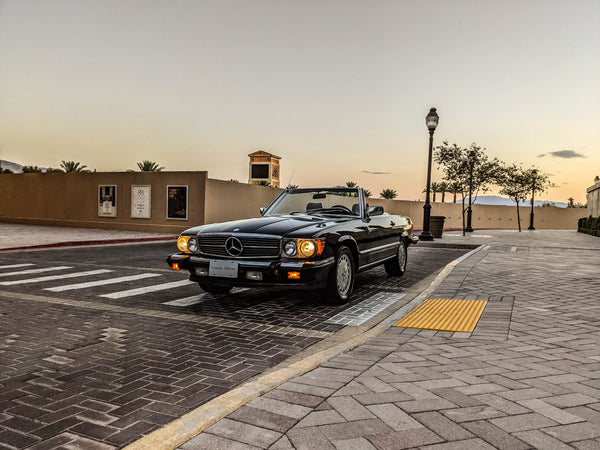 1987 Mercedes-Benz 560SL - Brown on Tan - Original Accessories