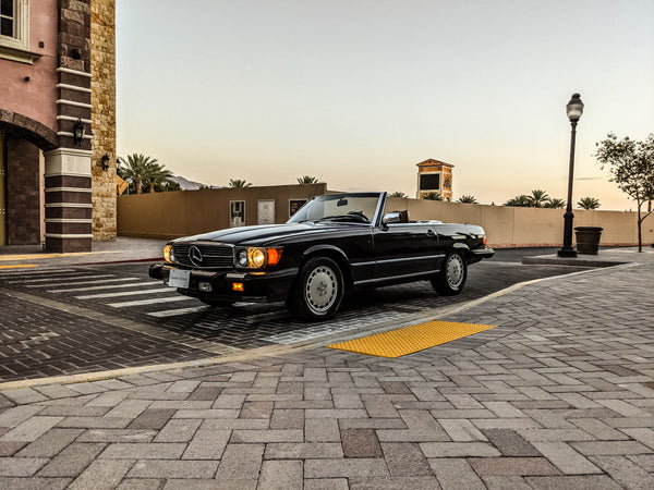 1987 Mercedes-Benz 560SL - Brown on Tan - Original Accessories