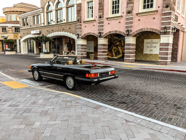 1987 Mercedes-Benz 560SL - Brown on Tan - Original Accessories