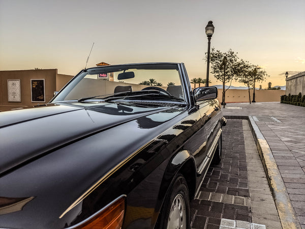 1987 Mercedes-Benz 560SL - Brown on Tan - Original Accessories